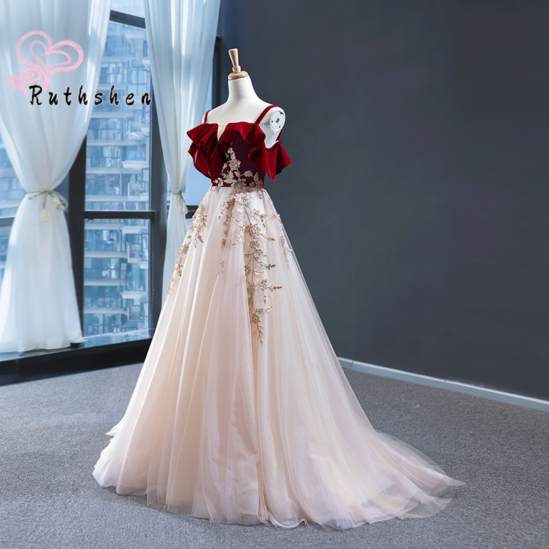 Formal Gala Wear Women - ชุดราตรียาวหรูหรา 2025 สปาเก็ตตี้ Burgundy แชมเปญ Applique