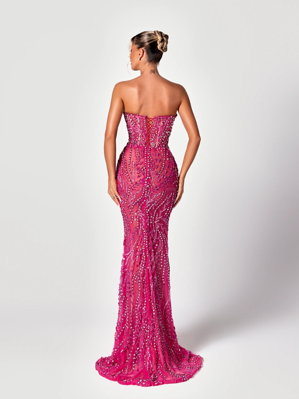 ชุดราตรีสีชมพูฟูเชียแบบเว้าช่ว - Formal Gala Wear Women บทวิจารณ์และราคา