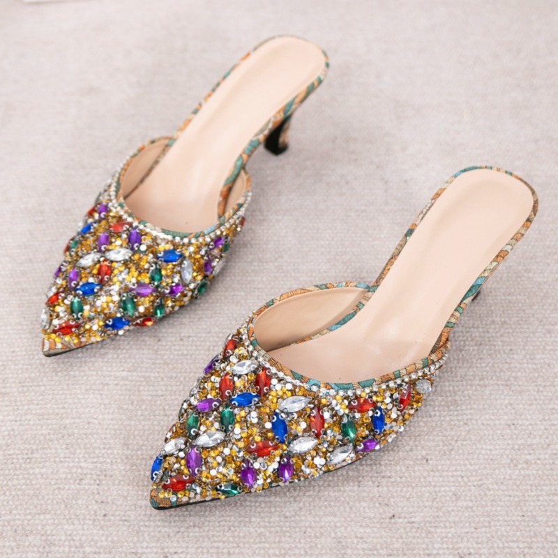 รองเท้าส้นเตี้ยประดับเพชรหรูหร - Kitten Heel Women บทวิจารณ์และราคา