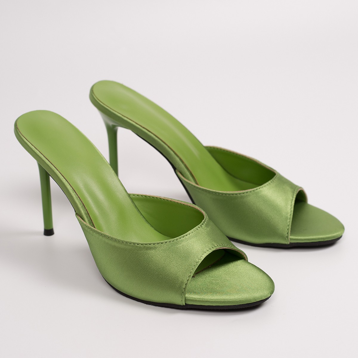 รองเท้าส้นสูงแบรนด์หรูสำหรับผู - Women Formal Wear Shoes บทวิจารณ์และราคา