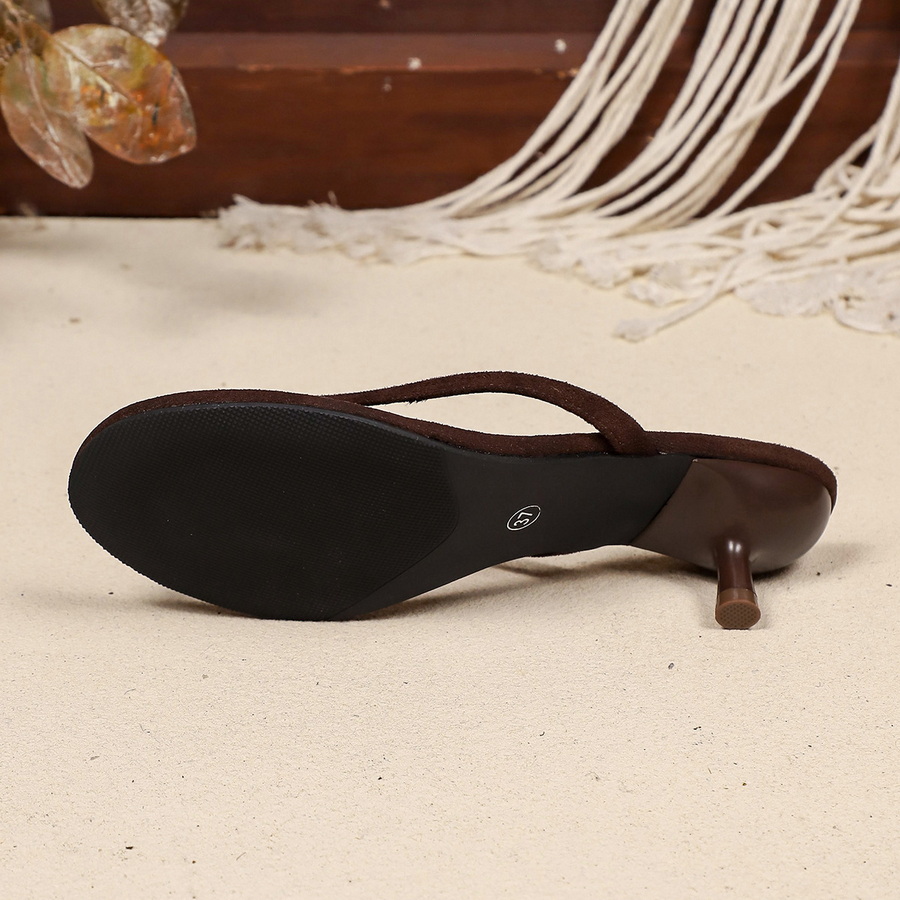 รองเท้าส้นเตี้ยแบบสวม หนังกลับ - Kitten Heel Women บทวิจารณ์และราคา